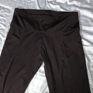 Black legging with pockets